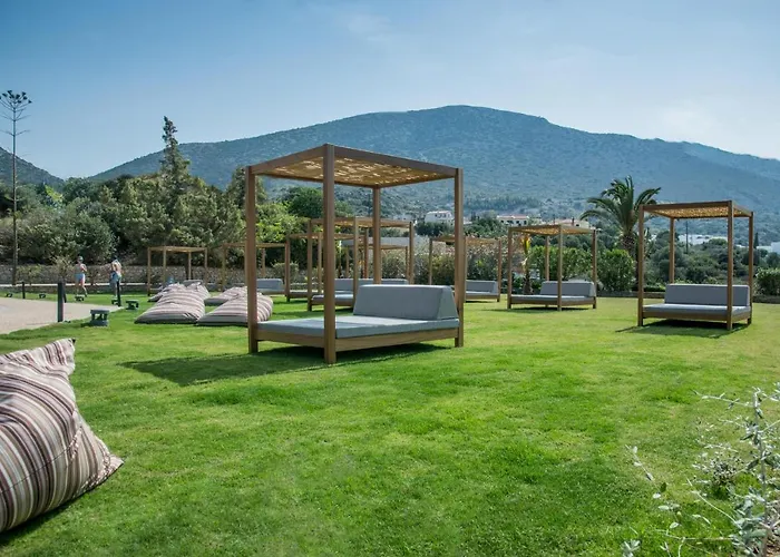 King Minos Retreat & Готель