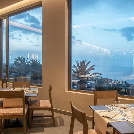 Hotel King Minos Retreat &