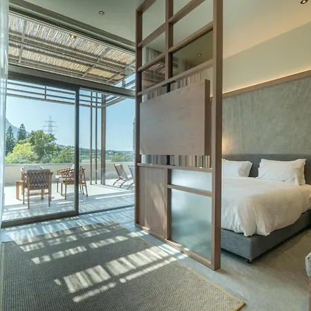 King Minos Retreat &