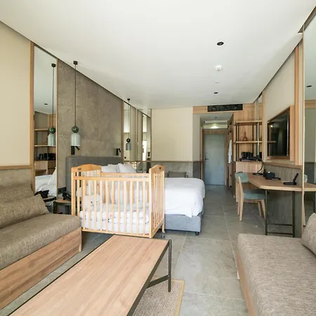 King Minos Retreat &