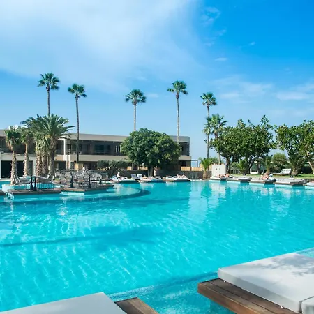 Hotel King Minos Retreat &