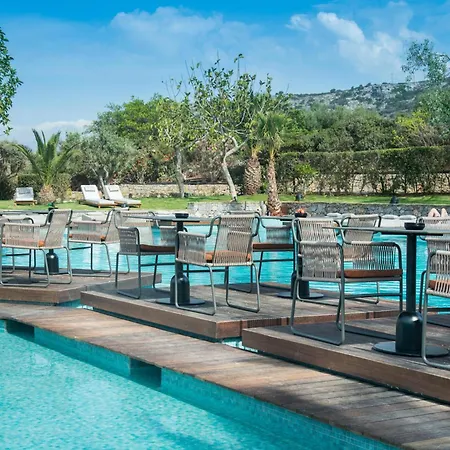 Hotel King Minos Retreat &