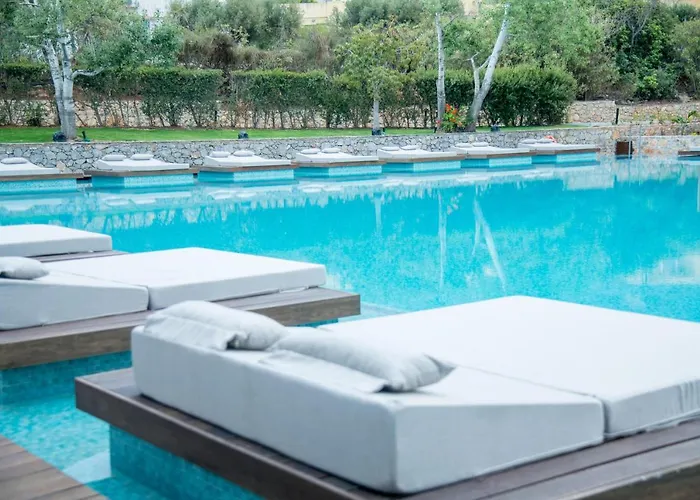 King Minos Retreat &