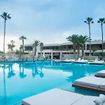 Hotel King Minos Retreat &