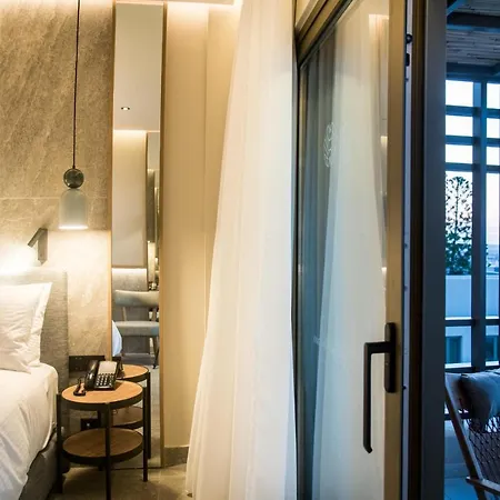 King Minos Retreat & فندق